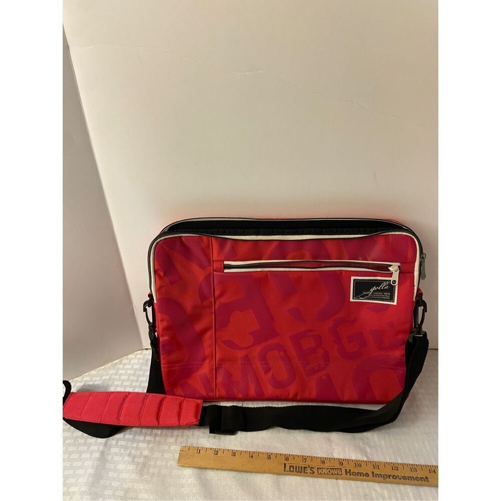Golla zipper padded lap top‎ red/pink adjustable strap 15.5"x12"
